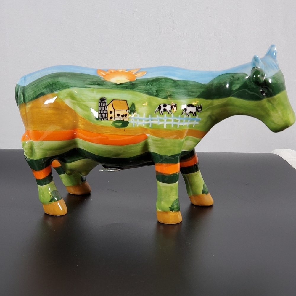 Cow Parade "Farm" Figurine